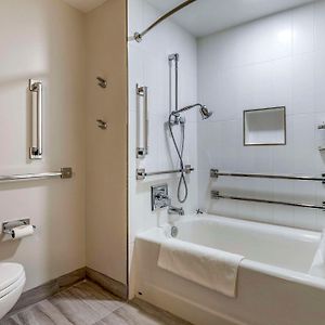 King Room Mobility accessible
